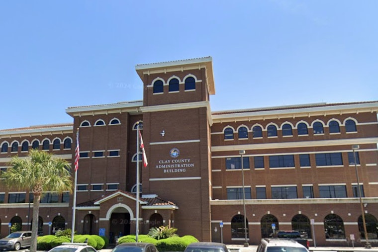 Thanksgiving Alters Trash Pickup and Facility Operations in Clay County, FL as Charter Review Commission Schedules Meeting