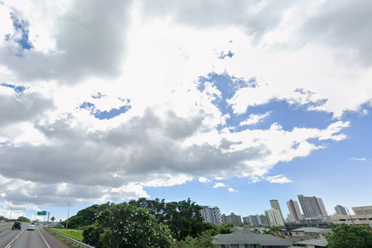 Trade Winds to Weaken Ahead of Approaching Front in Honolulu, Kauai Braces for Increased Showers