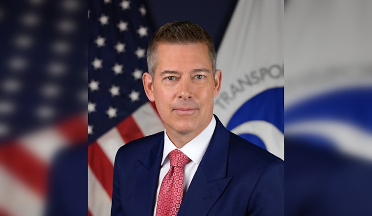 Transportation Secretary Sean Duffy Urges Holiday Flyers to Dress Up Amid Record Thanksgiving Travel