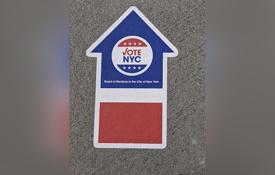 Trump Warns of Federal Funding Cuts to NYC if Mamdani Wins Mayoral Race, Endorses Cuomo on Eve of Election