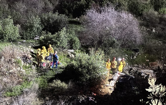 Two Rescued After Vehicle Plummets off Cliff in Kagel Canyon, Transported to Trauma Center