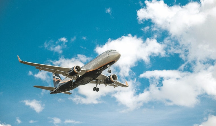 U.S. Transportation Secretary Announces Back Pay for Air Traffic Controllers; Chicago O’Hare Airport Addresses Shutdown Ripple Effects