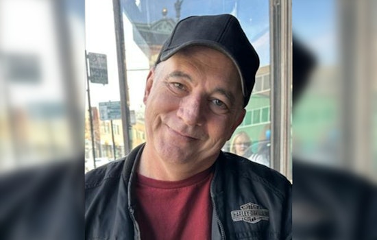 Urgent Search Underway for Missing 59-Year-Old Daniel Davis III Last Seen in Merrionette Park, Chicago Area