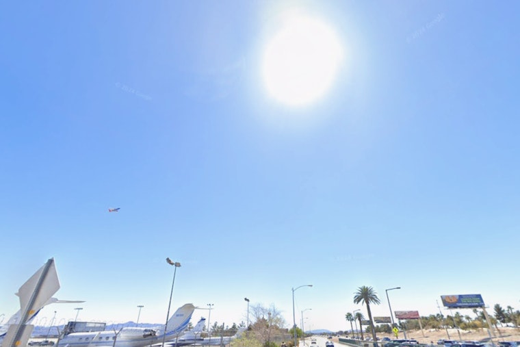 Warm November Continues in Las Vegas with Above-Average Temperatures and Possible Weather Shift Ahead