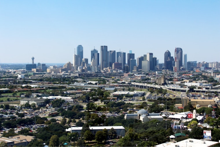 Warm November Days and Starry Nights Ahead for Dallas Residents, Says Weather Forecast