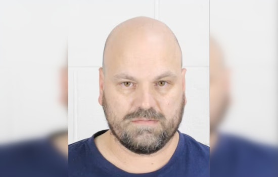 Warren Man Charged with Terrorist Threats Against Police and Judge, Faces Potential Life Sentence