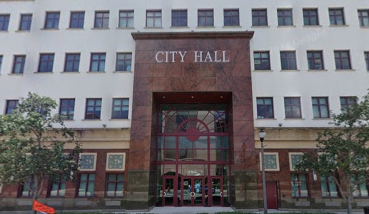 West Palm Beach Announces Thanksgiving Closures: City Hall, Library, and Other Services to Pause for Holiday