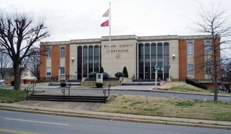 Wilson County Courthouse Lights Up in Tribute to Fallen Vanderbilt LifeFlight Crew Member