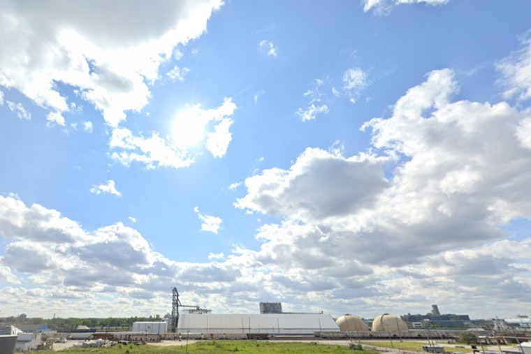 Wisconsin Weathers the Dance of Mercury Milwaukee Faces a Week of Fluctuating Temperatures and Rainy Forecasts