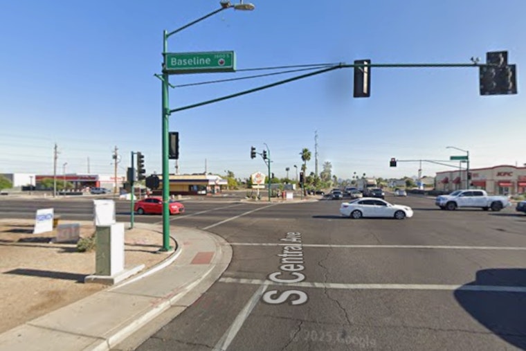Woman Hospitalized after Shooting in South Phoenix, Suspect Apprehended in Neighboring City
