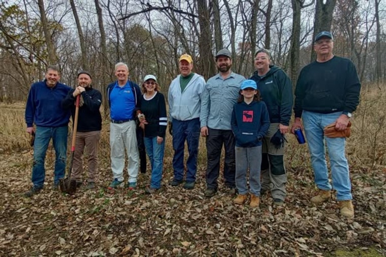 Worthington AM Rotary and City Government Team Up to Plant 35 Trees for Local Parks
