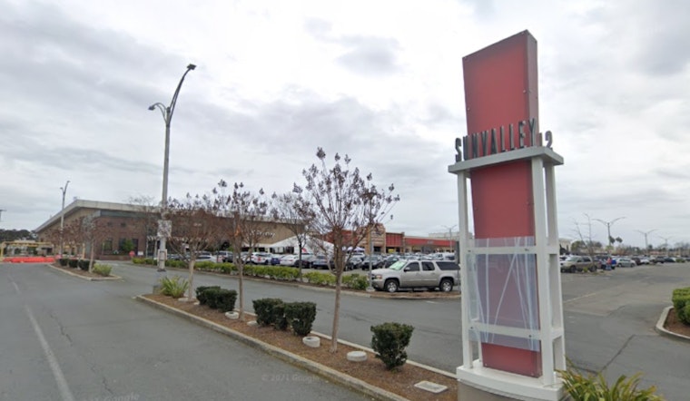 Smash-and-Grab Robbery at Sunvalley Mall Jewelry Store Shakes Concord Shoppers