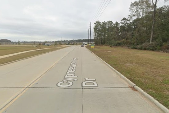11-Year-Old Hit In Spring Street Crash Near Cypresswood Heights