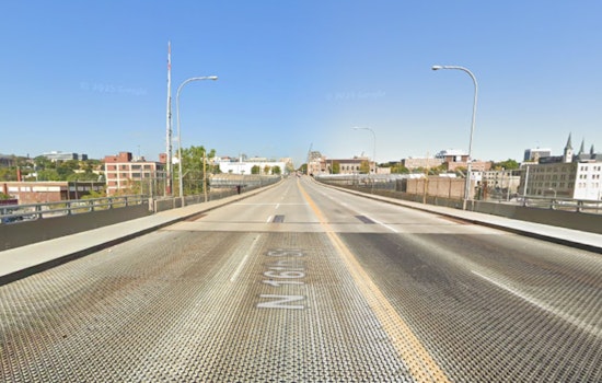 16th Street Viaduct Closure in Milwaukee Triggers Local Commute and Business Challenges