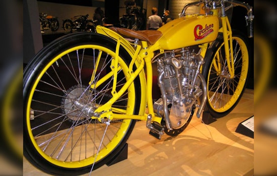 Vegas Bidding Frenzy Sends 1915 Cyclone Motorcycle Past $1.32 Million