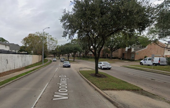 24-Year-Old Man Killed in High-Speed Motorcycle Crash on Woodway Drive, Houston Police Investigate