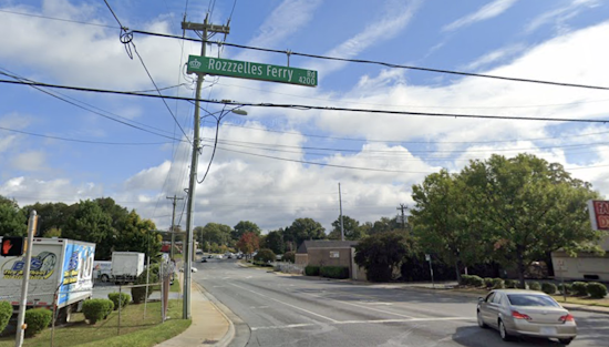 Charlotte Police Investigate Early Morning Homicide on Rozzelles Ferry Road