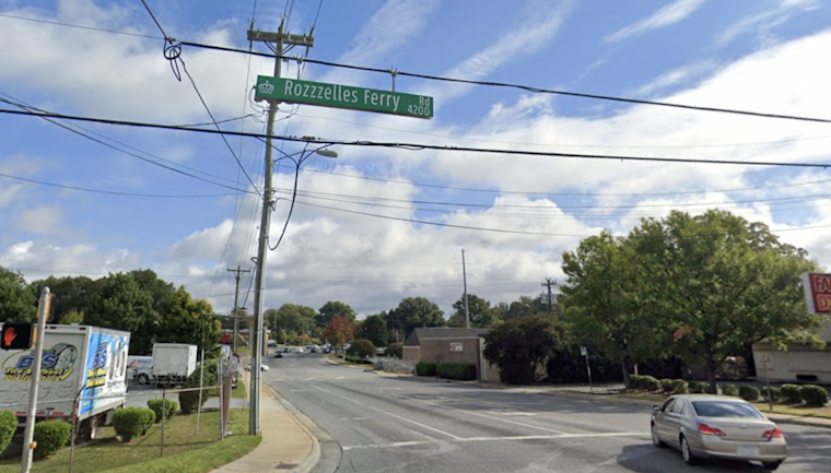 Charlotte Police Investigate Early Morning Homicide on Rozzelles Ferry Road