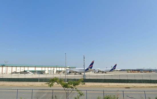 AAA Predicts Over 120 Million Holiday Travelers, NYC Airports See Record Crowds Amidst Rising Costs and Weather Concerns