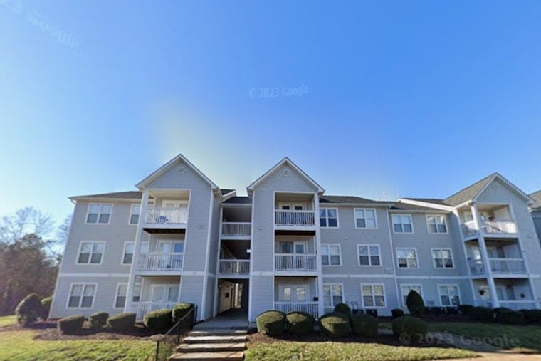 Accidental Blaze Displaces Residents from Eight Units at Brentwood Chase Apartments in Gastonia