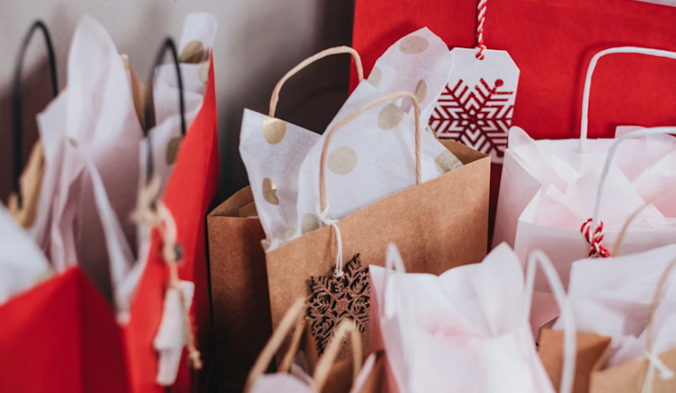 AI to the Rescue: ChatGPT Enhances Holiday Shopping Experience in Rookwood Commons and Beyond