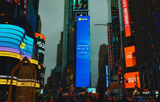 Times Square Welcomes the New Year Under Heightened Security as Paris, Tokyo, and Belgrade Cancel Celebrations Over Safety Concerns