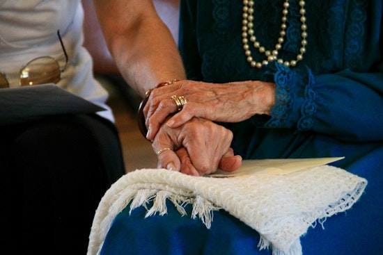 Arizona Advocates Push for Stronger Protections for Seniors Amid Rising Fraud Cases