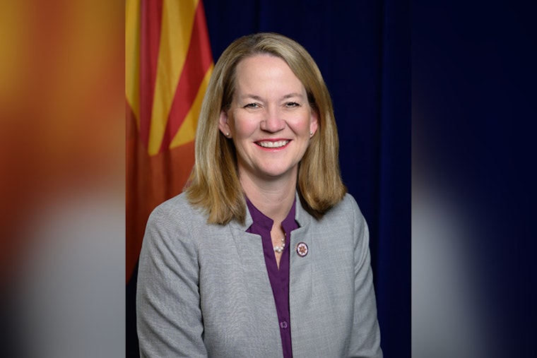 Arizona Attorney General Kris Mayes Alerts Public to Risk of Synthetic Opioids in Kratom Supplements