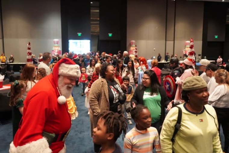 Arlington Police Department Celebrates 40 Years of Santa Cops, Spreading Holiday Cheer to Local Families