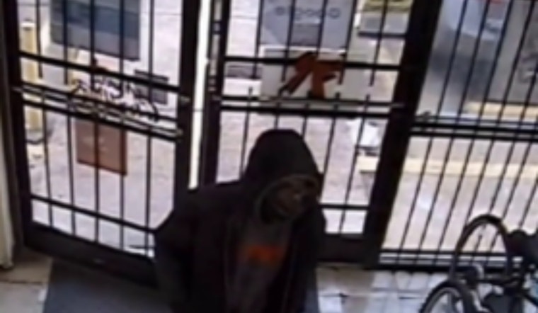 Armed Suspect on the Loose After Daylight Robbery at EZ Pawn in Memphis