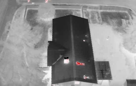 Auburn Police Utilize Drone Technology to Apprehend Domestic Violence Suspect on Rooftop