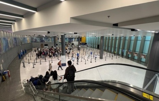 Austin-Bergstrom Airport Offers Essential Travel Tips for Holiday Rush, Urges Early Arrival and Pre-Planning