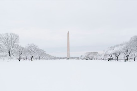 Baltimore and Washington DC Hit by Strong Arctic Front: High Winds and Snow Cause Travel Woes