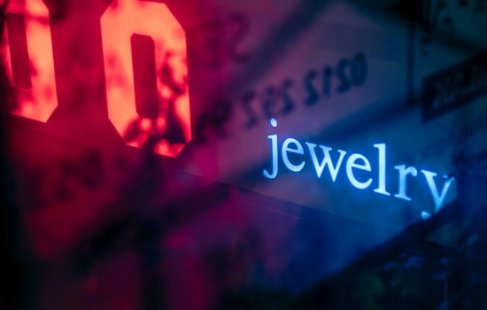 Bellevue Police Warn of Rising Jewelry Thefts Exploiting Resident Kindness