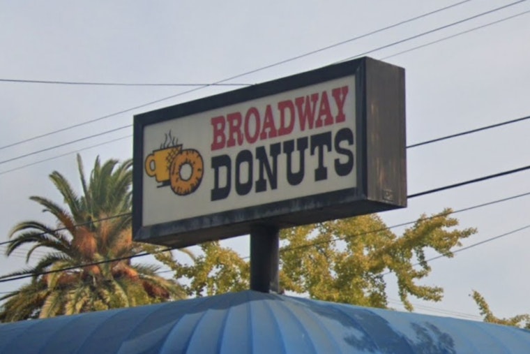 Beloved Broadway Donuts Gets Its Last Glaze After 37 Years In Curtis Park