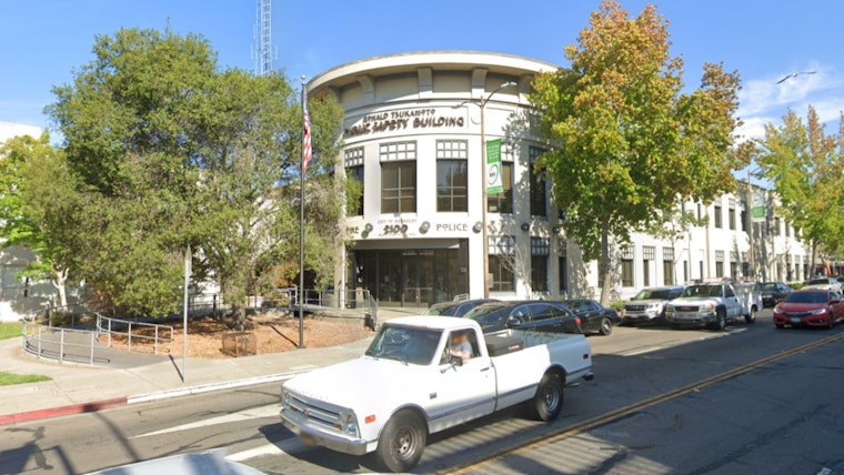 Berkeley Waterfront Driver Says Gunman Took His Car at Frontage and University