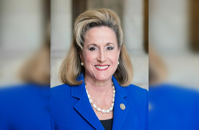 Bipartisan DEAL Act to Boost Small Businesses Clears House, Aims to Diversify U.S. Investment Landscape