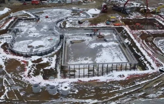 VIDEO: Blue Ash Recreation Center Pool and Tennis Facility Upgrades on Track: Stainless-Steel Walls Installation Begins