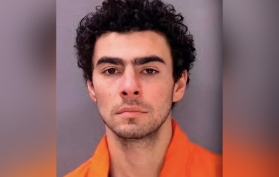 Bodycam Battle and Alleged Manifestos Spark Legal Duel Over Evidence in CEO Slaying Suspect Luigi Mangione's NY Hearing