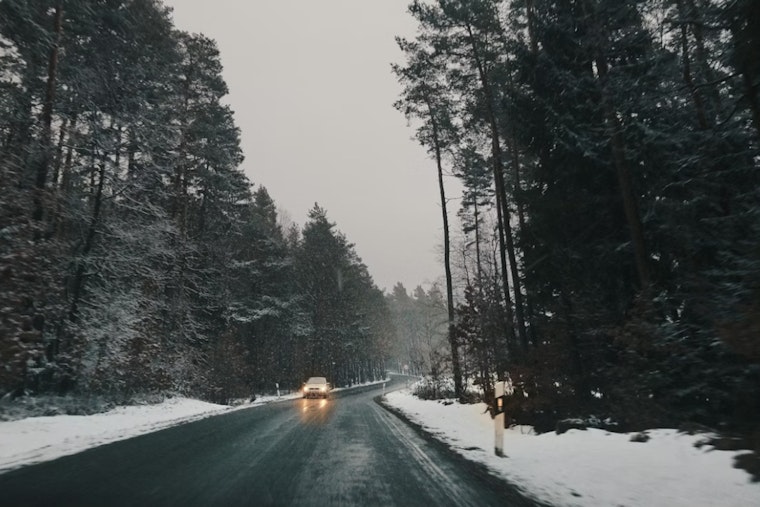 Boston Braces for Icy Roads as Freezing Rain Hits Tonight, Warmer Temps and Rain Expected Monday