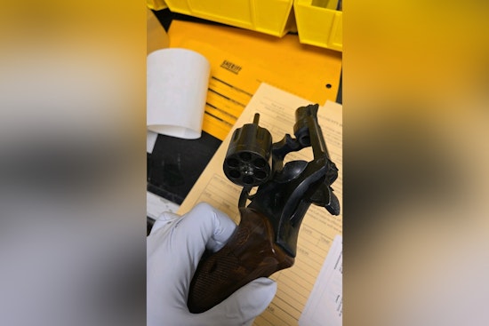 Burien Police Seize Firearm from Convicted Felon During Theft Investigation at Walgreens