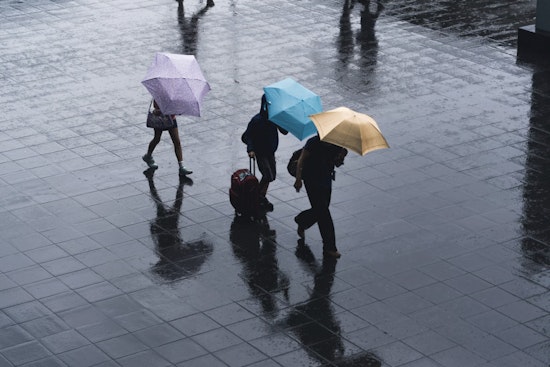 Charlotte Faces Rain and Dense Fog as NWS Advises Caution on Roads