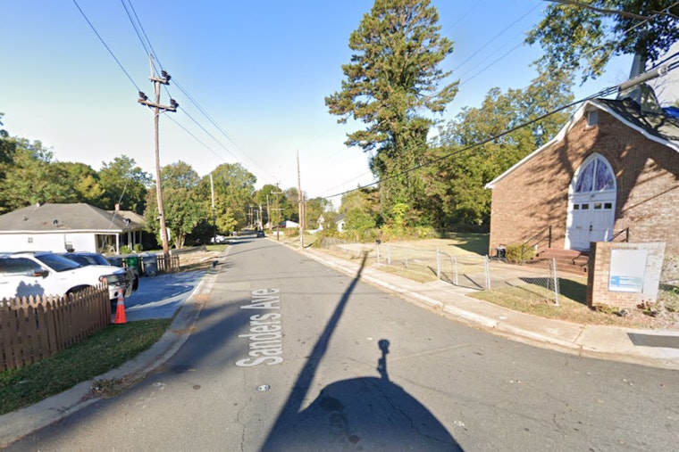 Charlotte Police Launch Homicide Investigation After Finding Woman Deceased in Vehicle on Sanders Avenue
