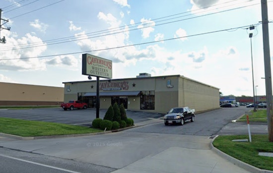 Chesterfield SEU Officer Nabs Habitual Thief with a History of Crimes at Local Cavender's Store