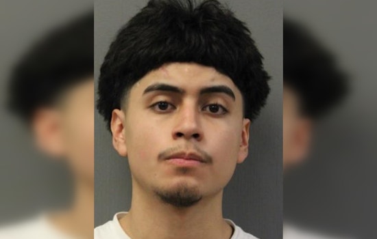 Chicago Man Charged with Armed Robbery of 19-Year-Old Woman in 8th District