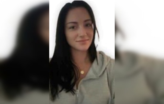 Chicago Police Seek Public Help in Locating Missing Woman Mackenzie Grant Last Seen on N. Damen Ave
