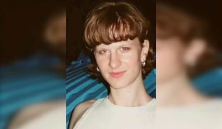 Chicago Police Seek Public's Help in Locating Missing Woman Theta Hughes Last Seen Near Union Station
