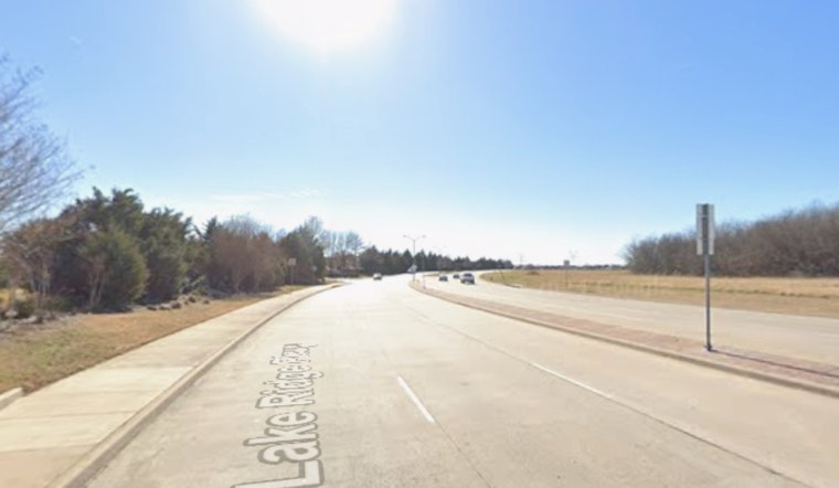 Christmas Night Crash Kills Grand Prairie Man Crossing Lake Ridge Parkway