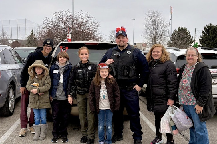 Cicero Police Collaborate with Local Agencies to Spread Holiday Cheer in 'Shop for Kids' Initiative