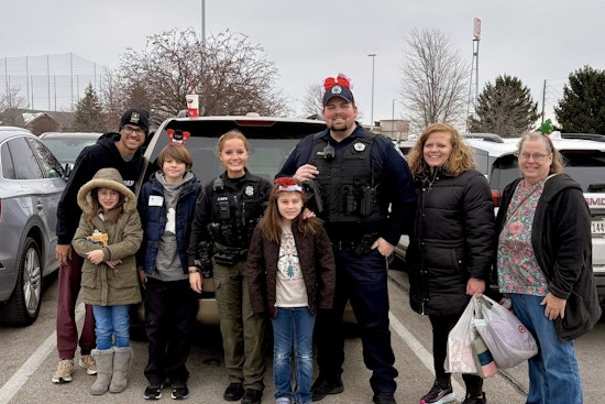 Cicero Police Collaborate with Local Agencies to Spread Holiday Cheer in 'Shop for Kids' Initiative